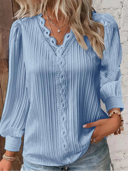 LIVANNE™ | LÅNGÄRMAD BLUS MED V-RINGNING